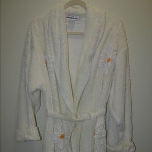The Nanny Robe / Cream canyon group falling daisies robe / Chenille RARE VINTAGE
